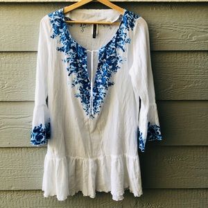 Ralph Lauren Blue Label boho long sleeved white and blue top size Small